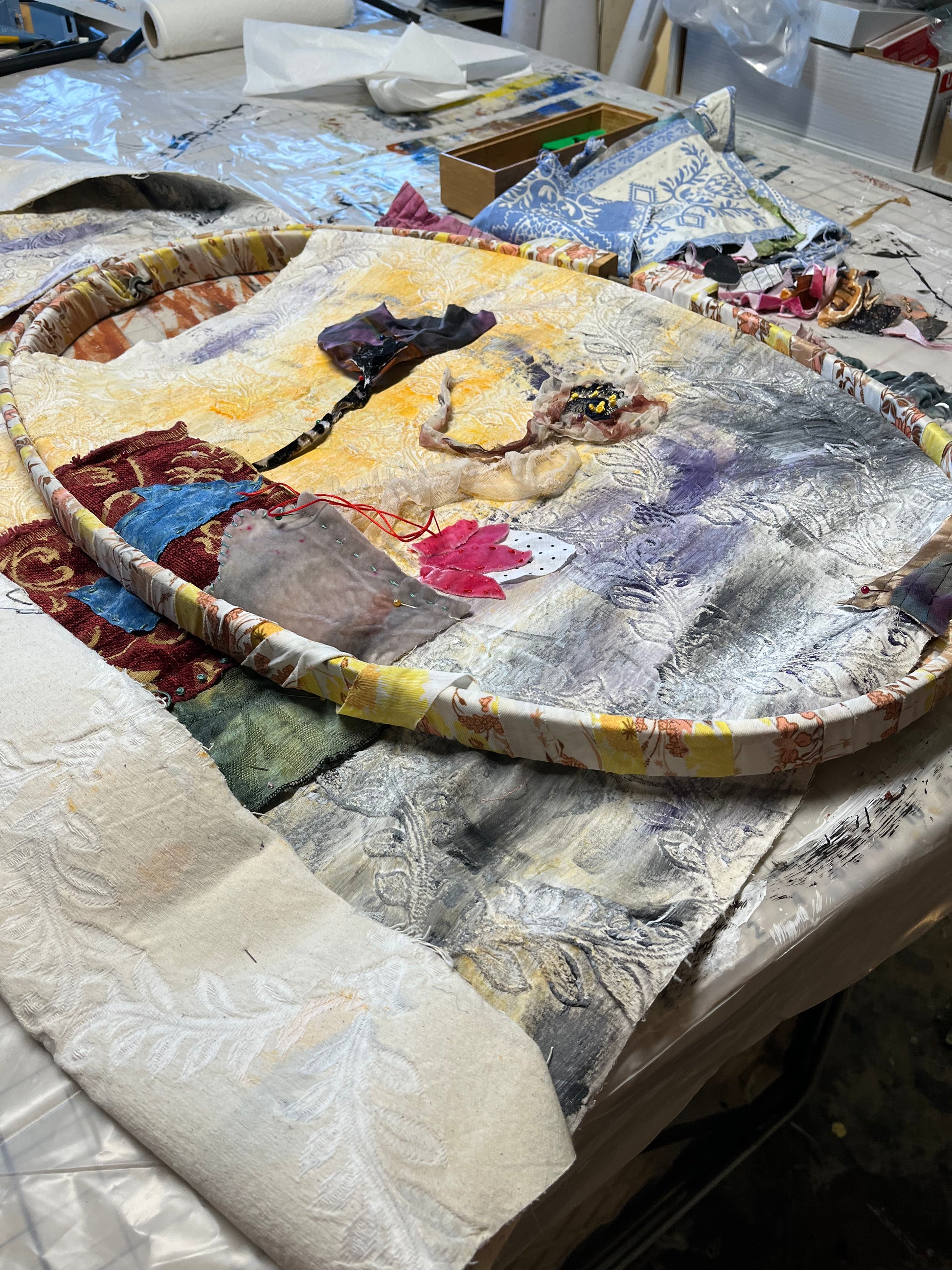 embroidery details, abstract flowers